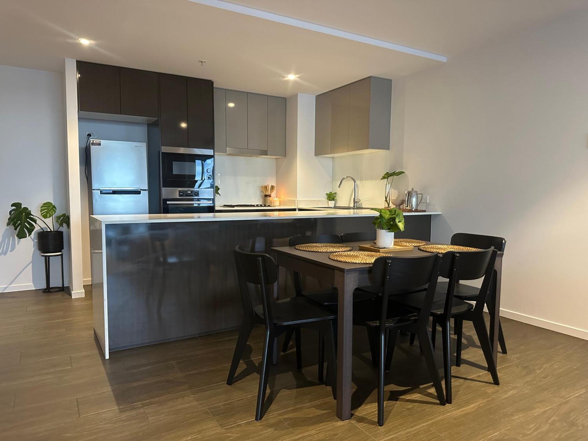 Modern Meets The Gabba Apartment Brisbane Exterior photo